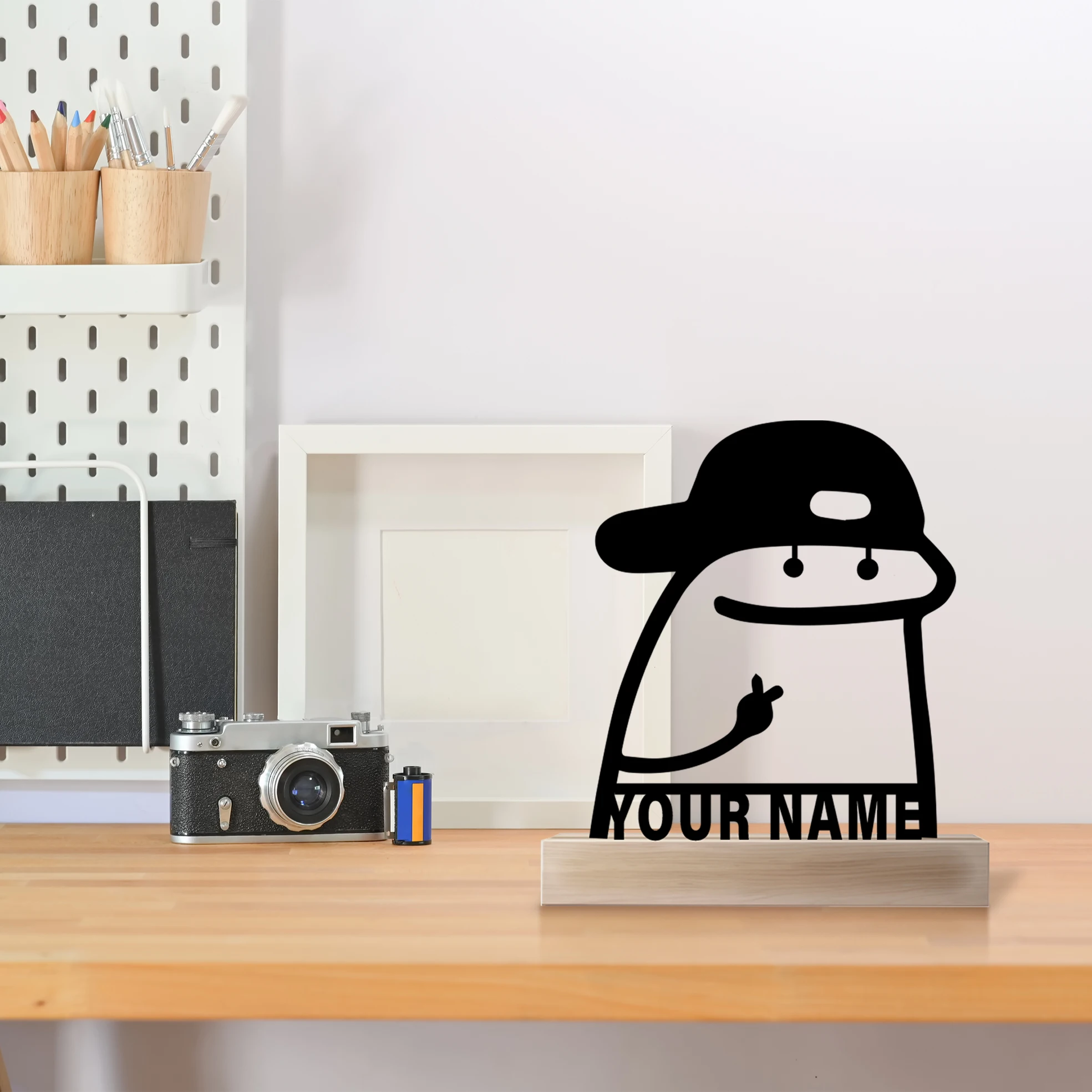 1 pc a short person with a backward cap Custom Text Metal Statue With Wood Base Iron Ornament Metal Sculpture Art Crafts With