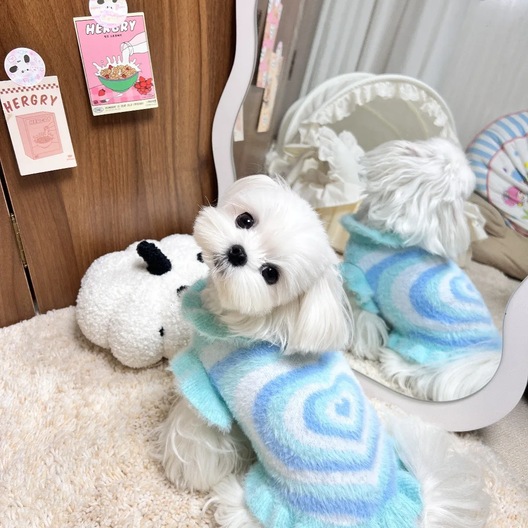 

Fashion Soft Mink Fur Puppy Sweaters Clothing Korean Pink Blue Purple Heart Print Hoody Sweater For Small Medium Dog Pet Clothes