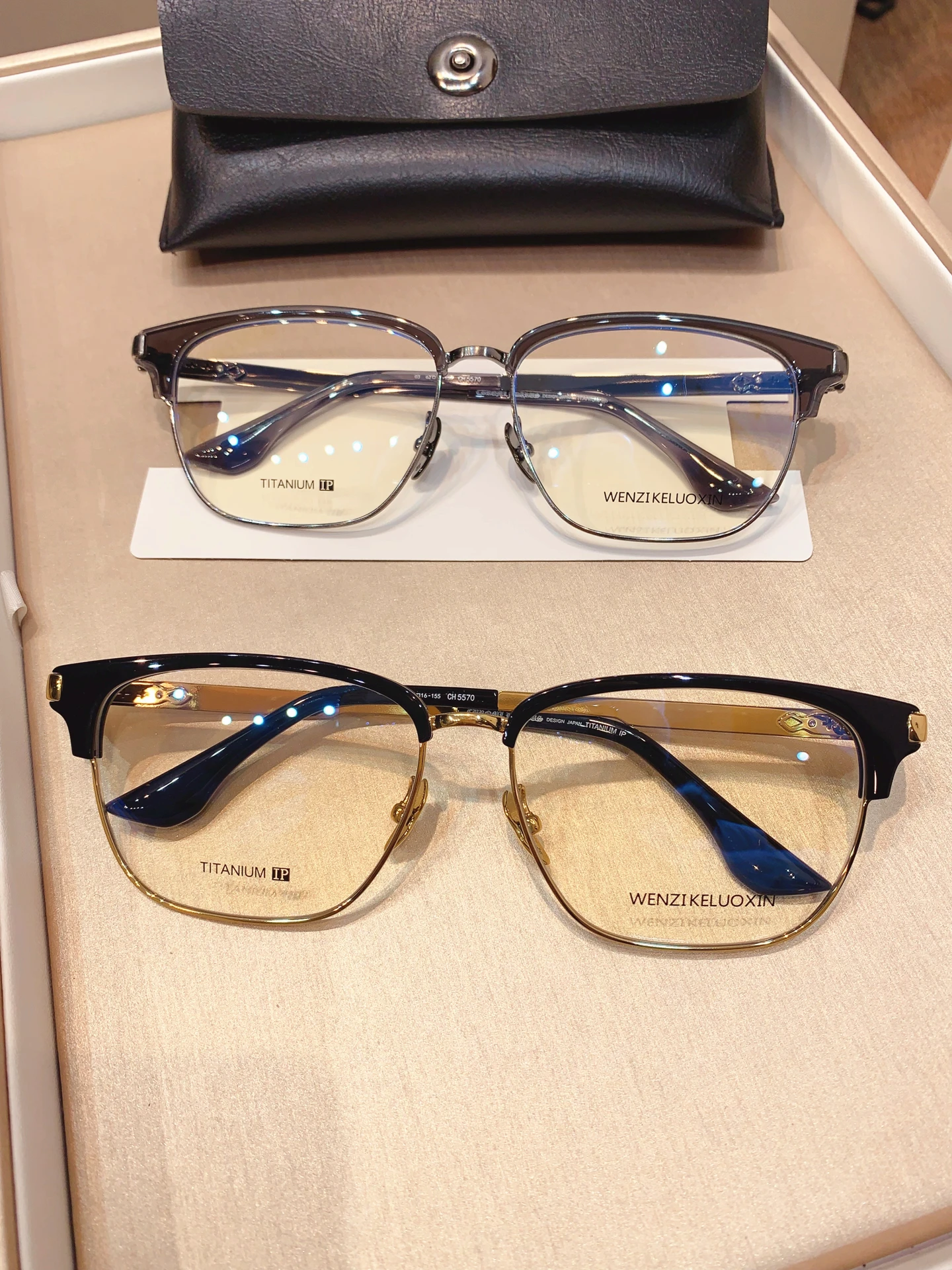 gafas-de-titanio-semimontura-de-moda-2025-novedad-para-miopia-y-proteccion-contra-la-luz-azul-montura-grande-y-elegante