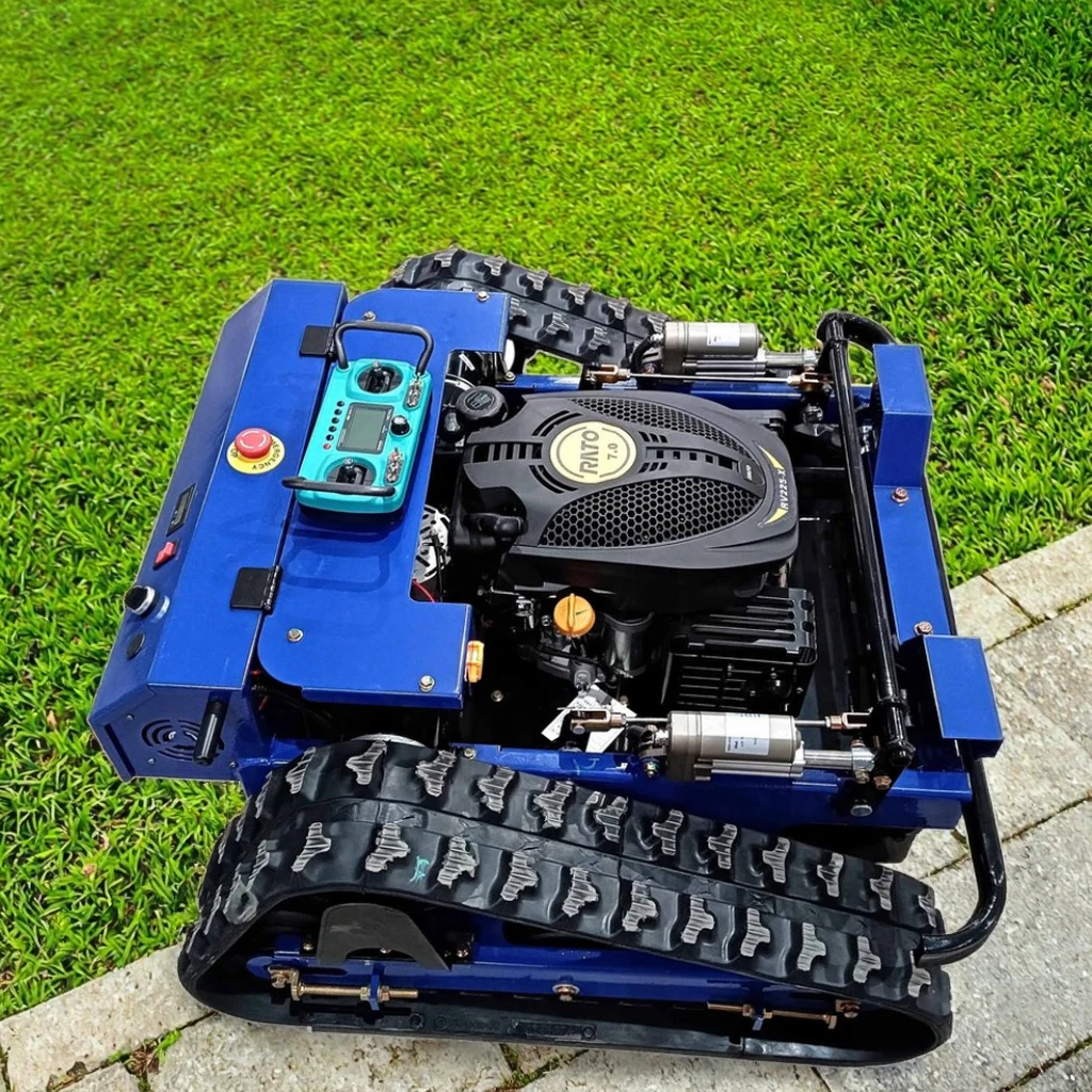 

Chinese Factory Hot Automated Auto Grass Cutter Self-propelled Remote Control Lawn Mower on the Golf Course