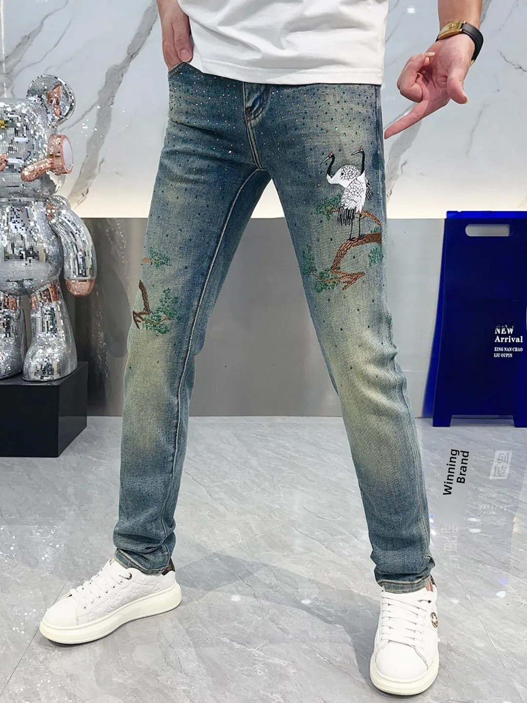 

Men's Embroidered Slim Fit Jeans Faionable Trendy Rhinestone Brand Personali mid Waist hine Embroidery Autumn Long Pants