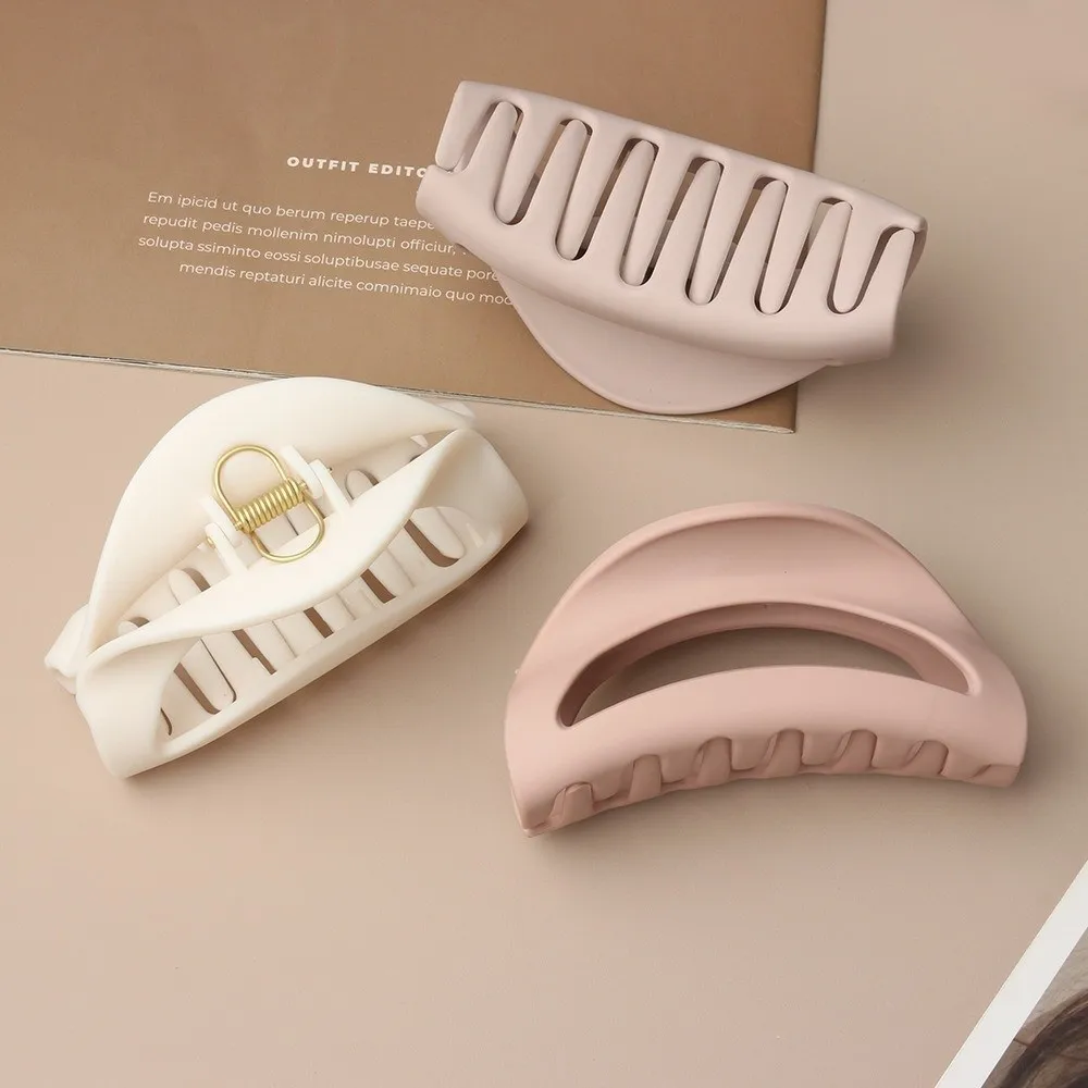Fashion Soft Silicone Hair Claw Strong Grip Anti Collision Large Shark Clip Matte Hair Clip Hair Accessories