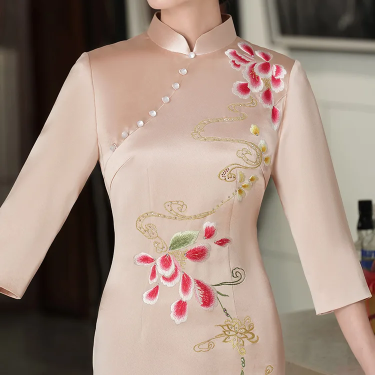 Yourqipao Modest 3/4 Sleeves Mother\'s of the Bride Dress Chinese Women Cheongsams Plus Size Wedding Guest Gown Vestido de Noche