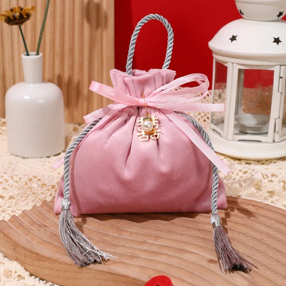 Jewelry Organizer Chinese Drawstring Candy Bag Traditional Tassel Flannel Gift Bag Exquisite Wine Red Wedding Gift Bag Wedding