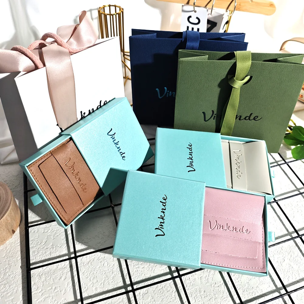 

24 компл., роскошный картонный подарочный ящик, шкатулка для драгоценностей 10x10x2 см, кольцо, серьги, кулон, ожерелье, органайзер с логотипом, искусственная кожа, мешок для пыли