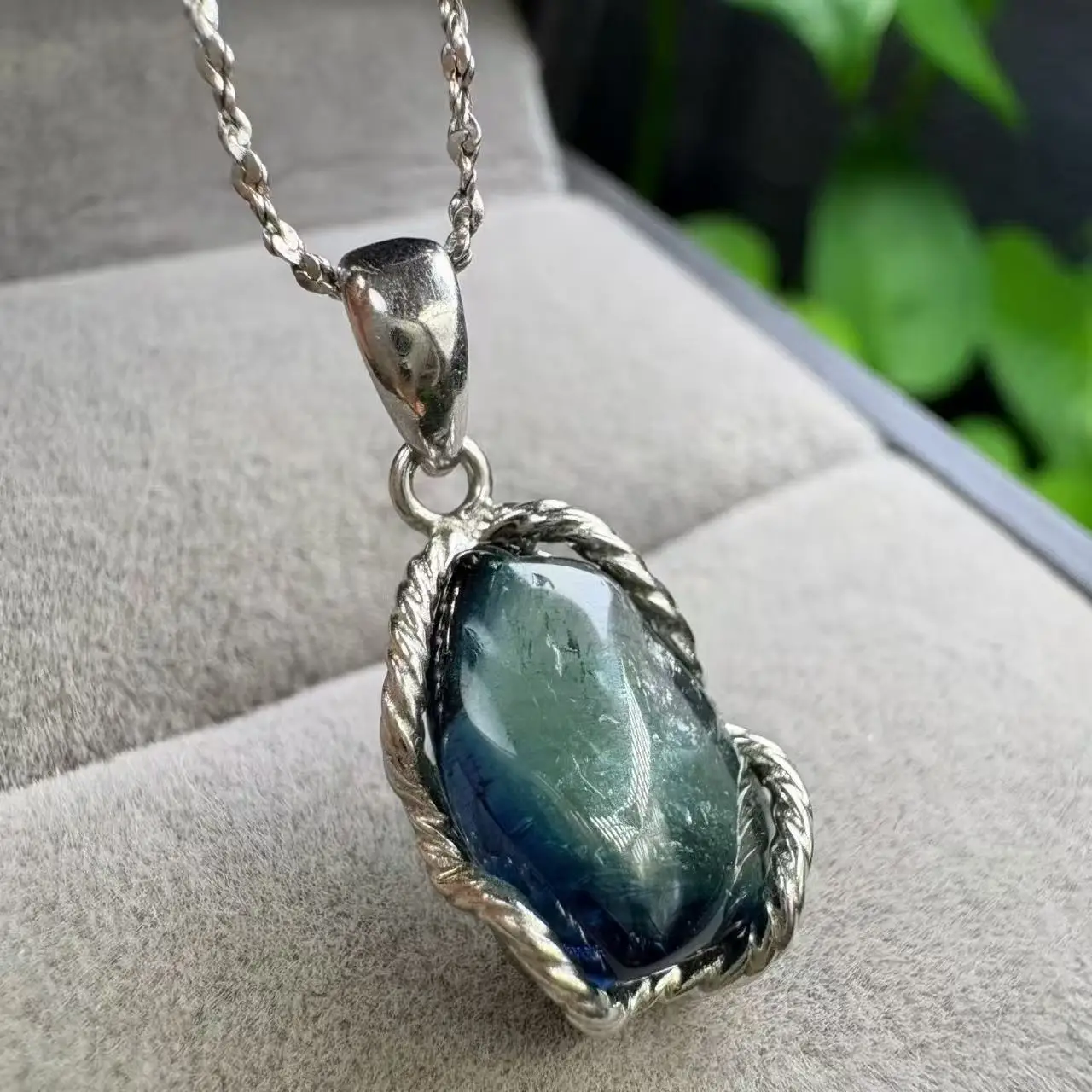 colgante-de-forma-libre-de-turmalina-azul-natural-especial-de-15-17-mm-con-incrustaciones-de-plata-925-para-joyeria-o-regalo