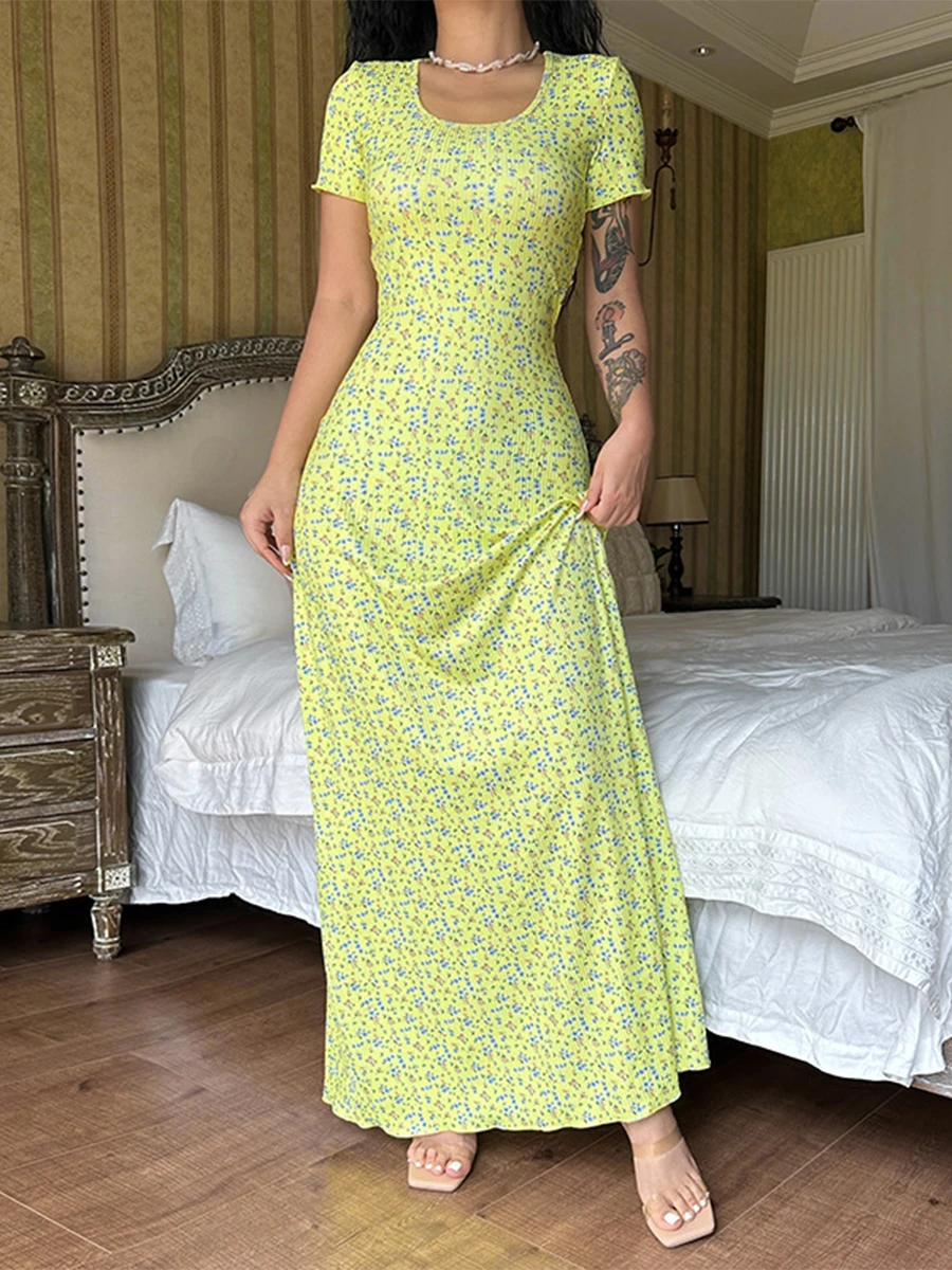 Robe longue à imprimé floral pour femmes, manches courtes, col en U, dos nu, trapèze fluide, balançoire bohème, robe de plage décontractée