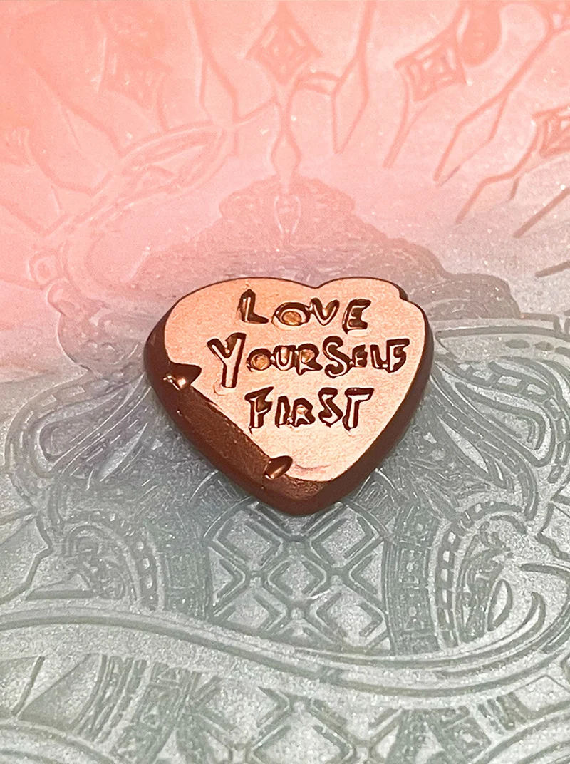 جديد على شكل قلب النحاس ختم من الشمع ختم رئيس ثلاثية الأبعاد تنقش غير النظامية على شكل ختم المغلف سجل القصاصات ختم الشمع الحرف اليدوية اللعب