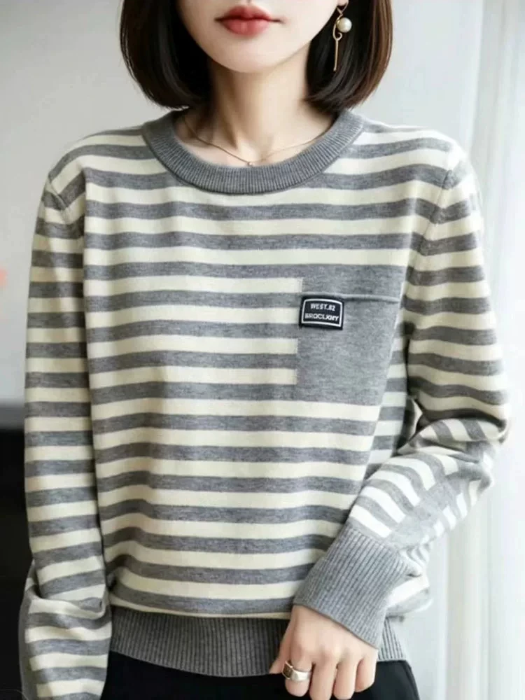 Autumn Winter Women's round Neck Knitted Sweater Loose Long Sleeve Slim Fit Base Shirt Casual Style Striped Color Block Top
