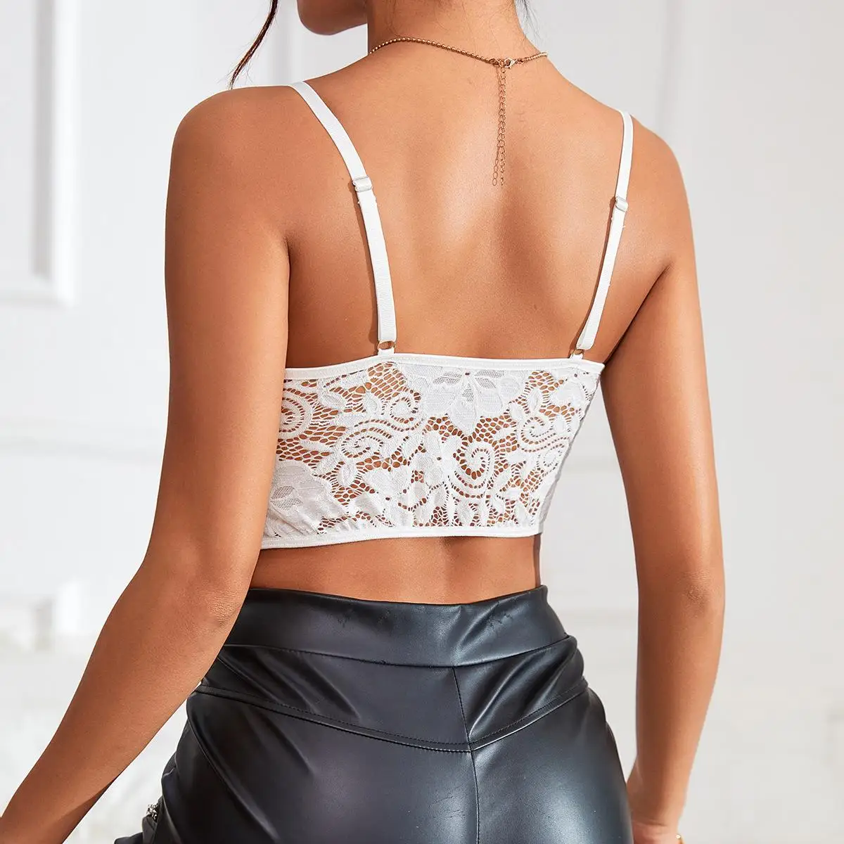 Sexy Pure Color Lace Deep V Strap Wrap Chest Crop Top ort Vest 9328 European Sle Polyester Spandex Blend Busin Home Wear