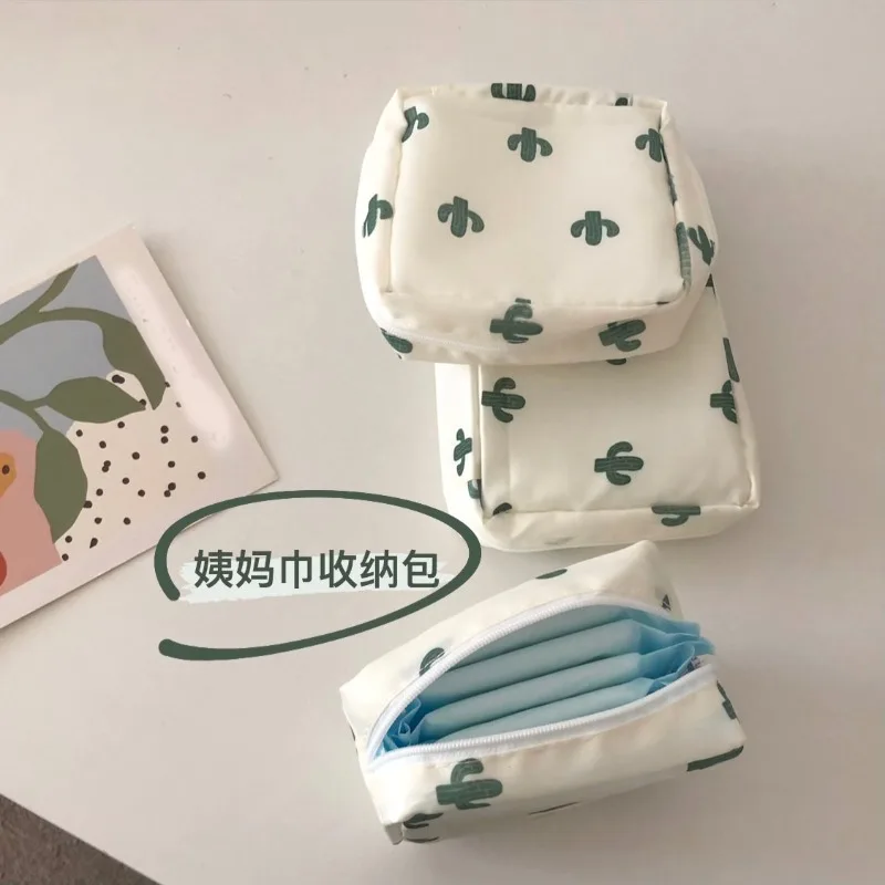 Women Girls Cactus Storage Bag Mini Cosmetic Bag Sanitary Napkins Tampons Storage Bag Coin Purse Bear Sundries Storage Bags