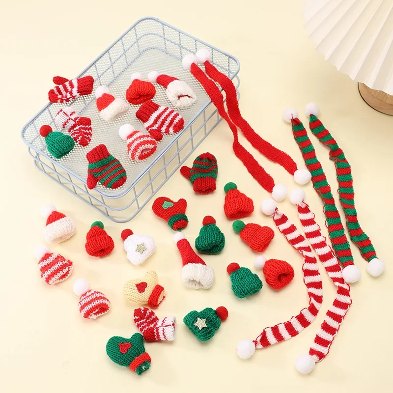 

1/5pcs Christmas Tree Decoration Mini Christmas Cap Knitted Scarves Miniature Clothes Kids Toys Xmas Ornament Supplies Accessory
