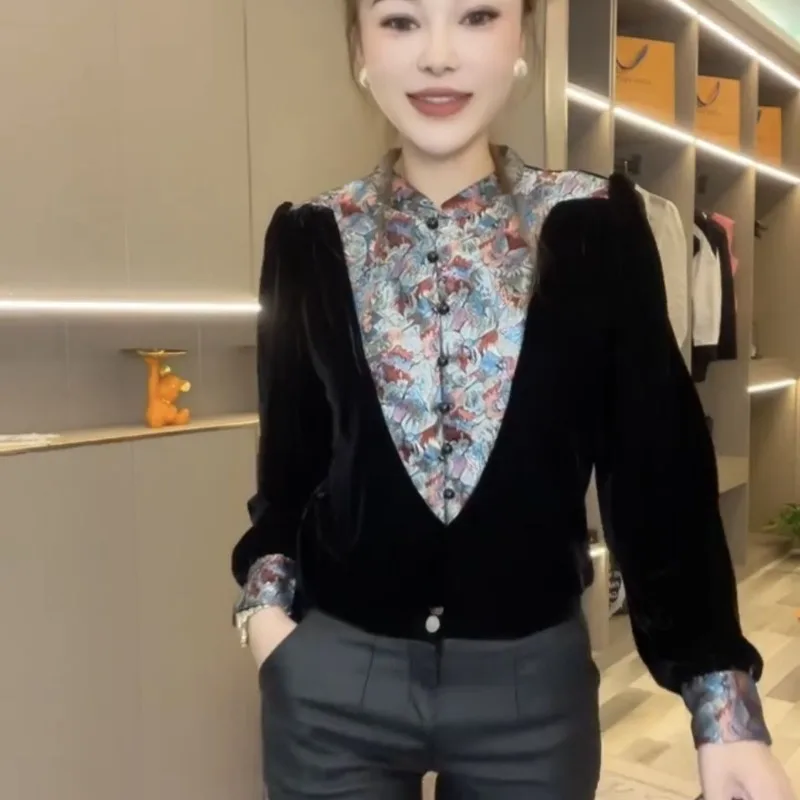 

Contrast Color Stitching Long-sleeved Stand-collar Retro T-shirt Black Gold Velvet T-shirt Shirt Women's Chiffon Top