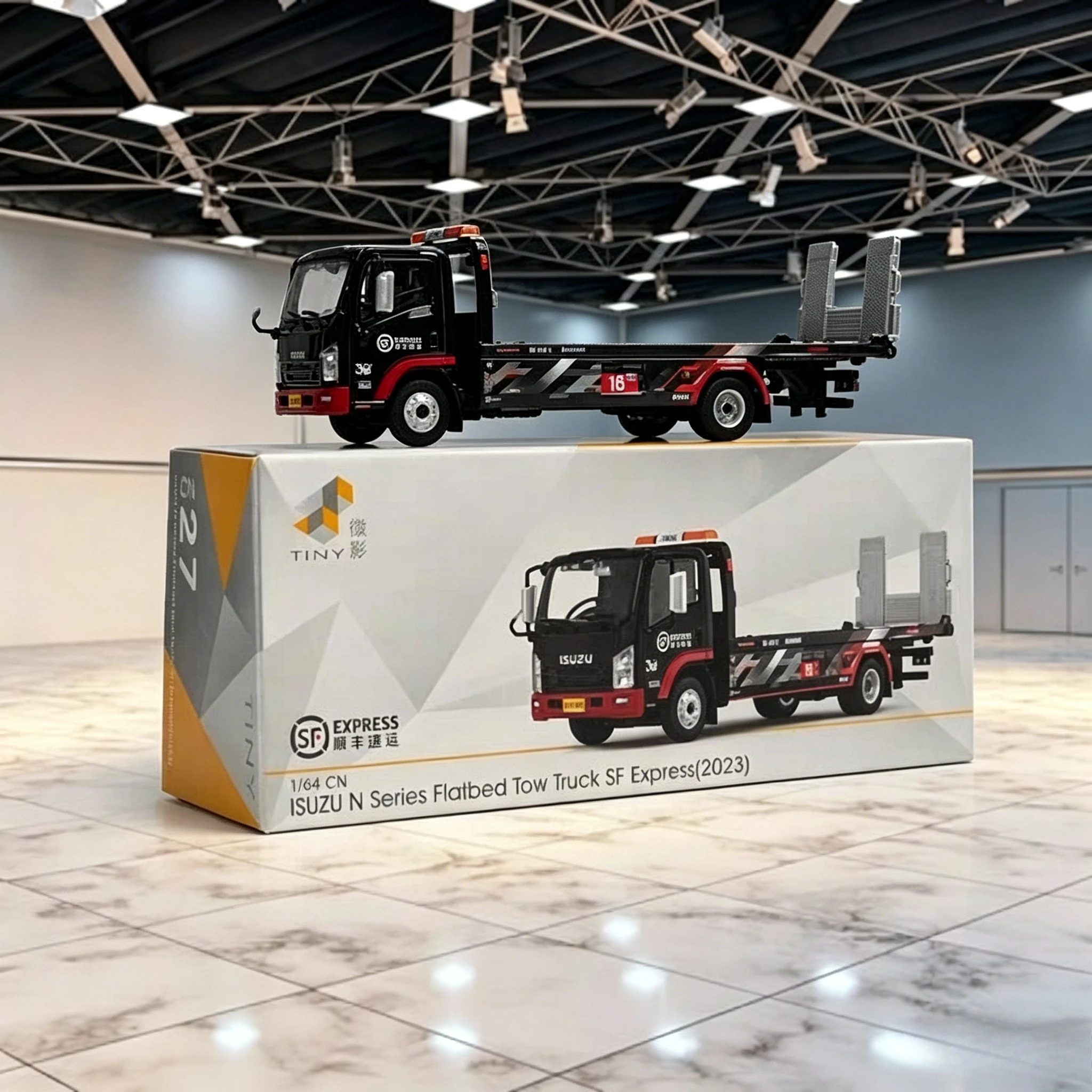 

1:64 Isuzu N Series Flatbed Tow Truck SF Express 2023 Alloy car model Adult Gift Hobby Toys static finished ornaments