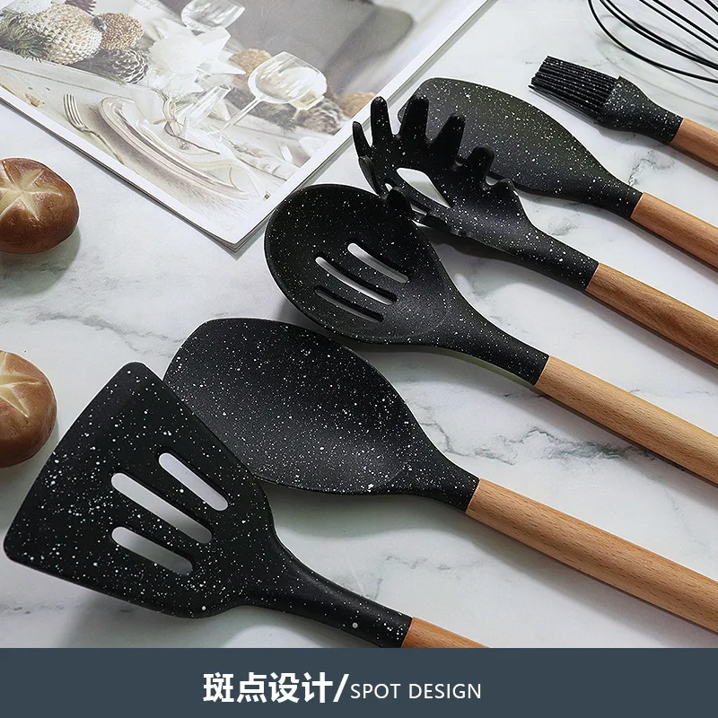 

Star Shape Wood Handle Heat-resistant Silicone Cookware Set 12-Piece Non-stick Pan Cooking Utensils Baking Tools And Storage Box