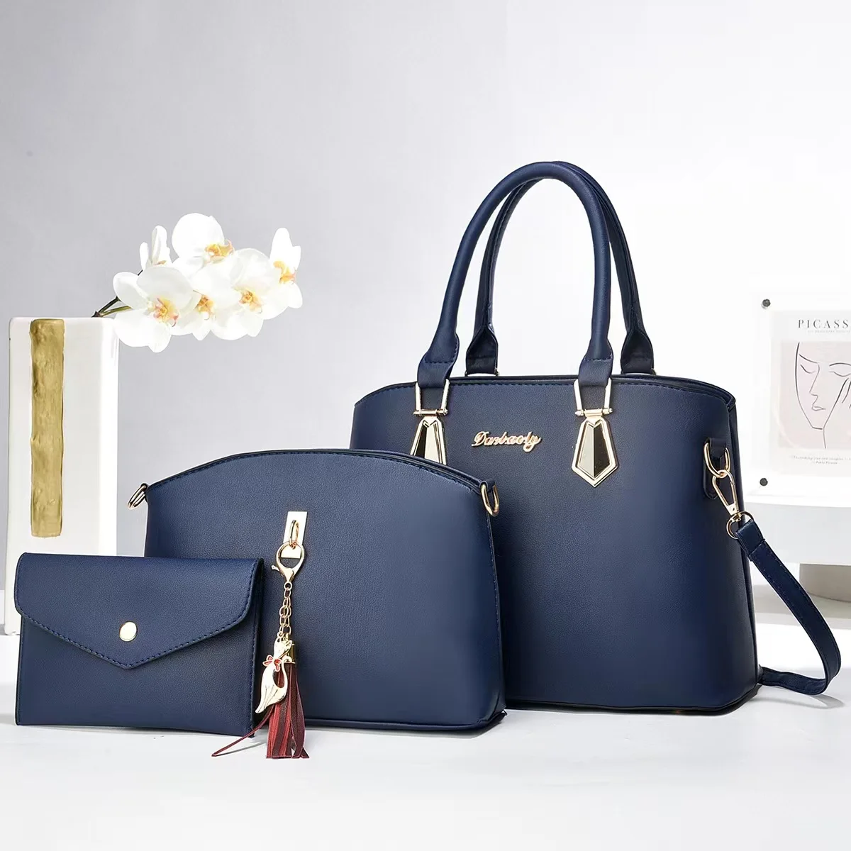 New Women bag Handbags Bag for 2027 women Female luxury designer shoulder bags Large capacity fashion casual shoulder crossbody