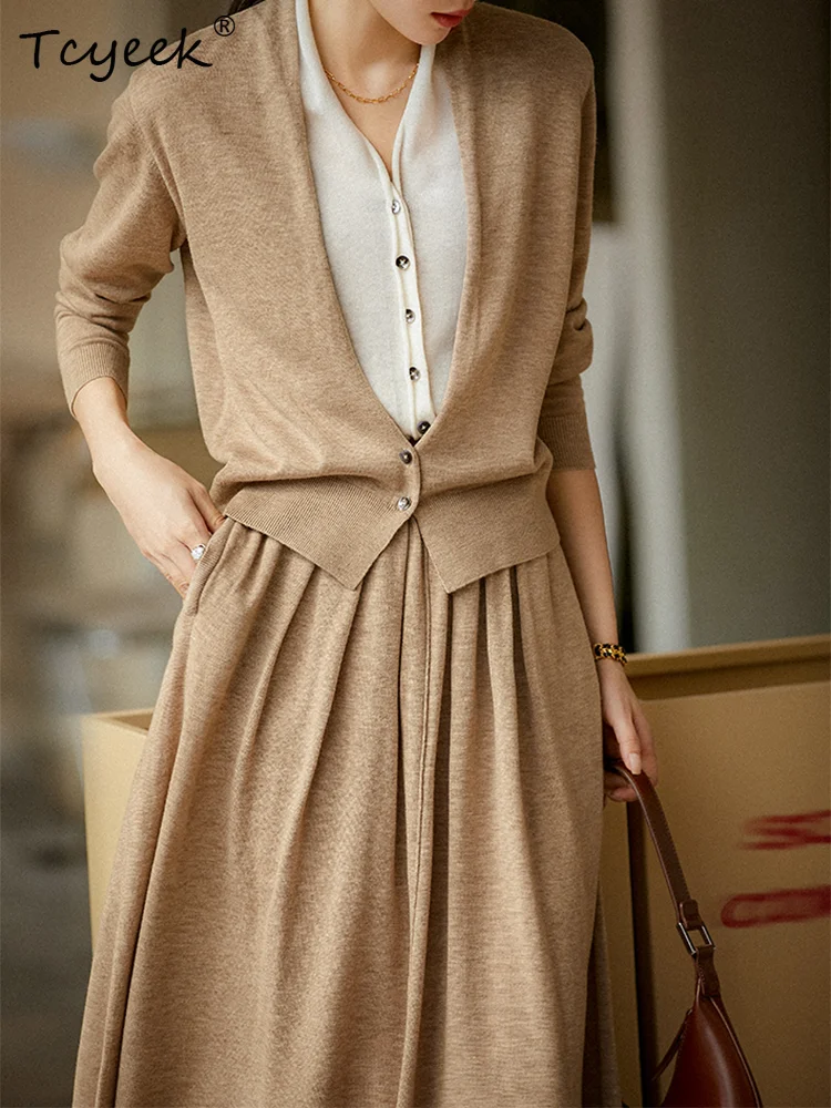 

Tcyeek-2024 Woman New In Matching Sets, 32.4%Sheep Wool, Fake 2 Pieces Cardigan, OL Elegant Long Skirts, Autumn New S49011QM