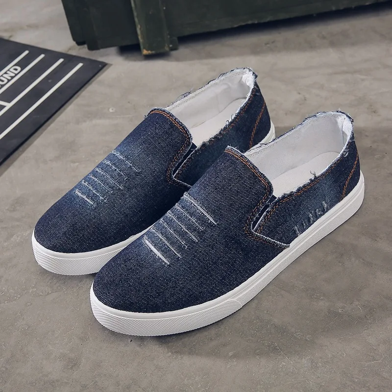 New Summer Men Shoes Breathable Slip-on Cut-out Denim Casual Canvas Shoes Flat Heels 2023