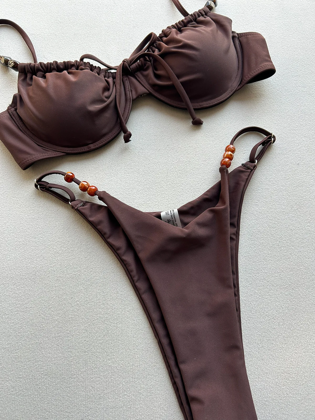 2026 Sexy Einfarbiger Bikini Badeanzug Damen Zweiteiliger Badeanzug Grenzüberschreitender Handel Einfarbiges Bikini-Set für Damen – Detail 7