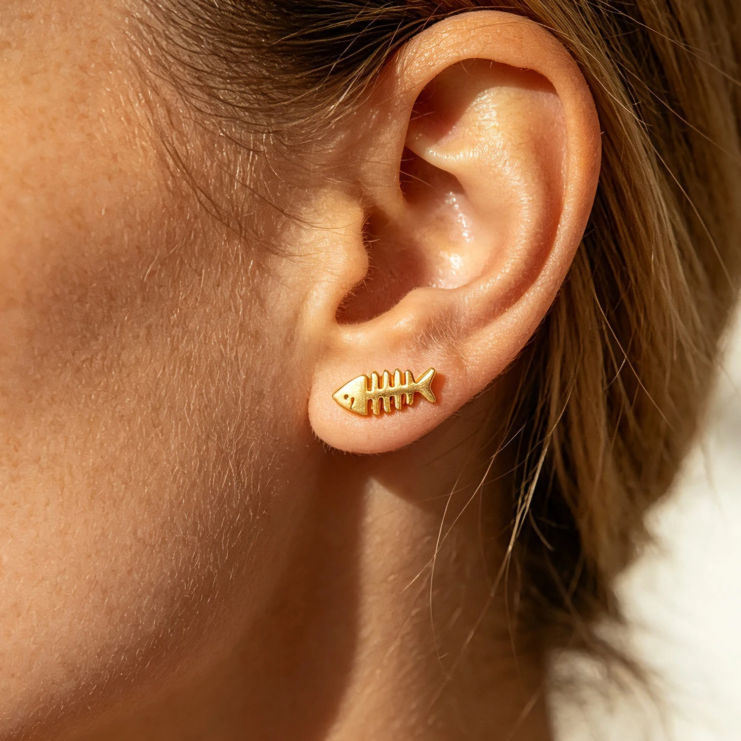 Dainty Mini Fish Bone Stud Earrings Stainless Steel INS Fashion Fish Skeleton Ear Studs Hypoallergenic Anti Tarnish Daily Jewelr