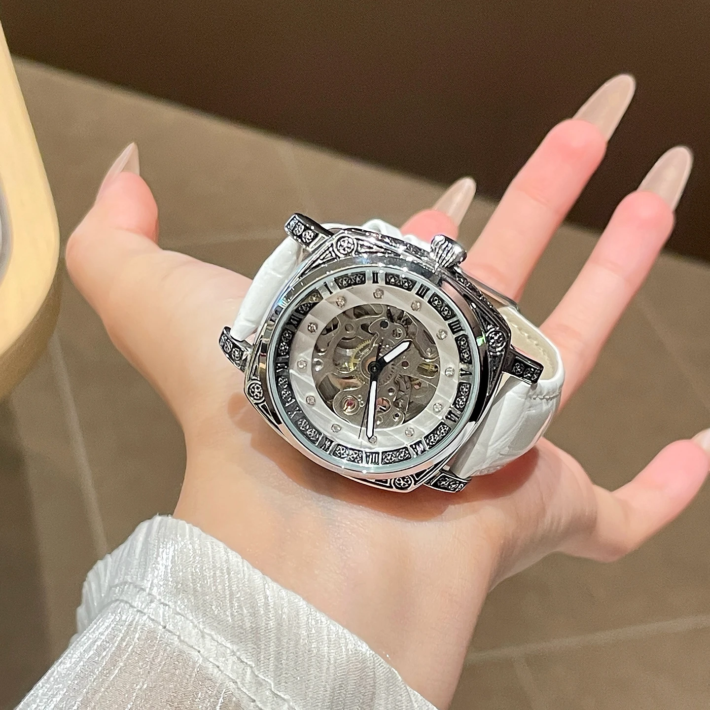 

Luxury women's watches, sporty women's watches with leather straps and skeleton designs; gifts for women; women's accessories.