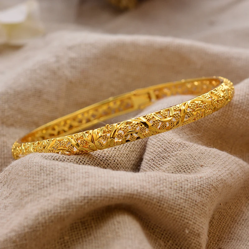  Wedding Bride Light Luxury Gold Color Flower Bangles For Women\'s Bracelet, the Best Gift for Mother and Girlfriend