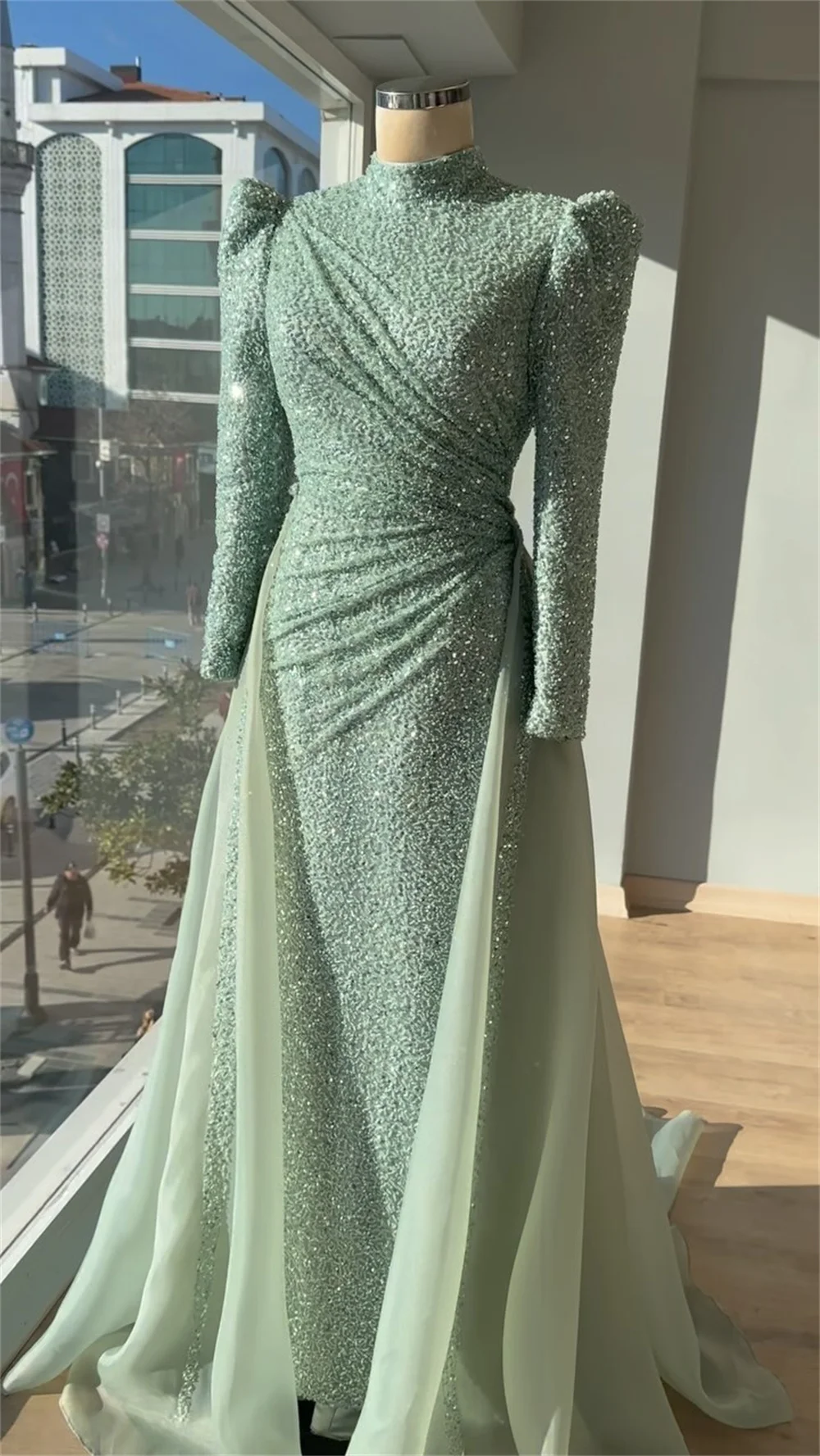 Cathy High Neck Glitter Wedding Dresses Detachable Train Modest فساتين سهرة Elegant Long Sleeves Pleats vestidos de fiesta 2024