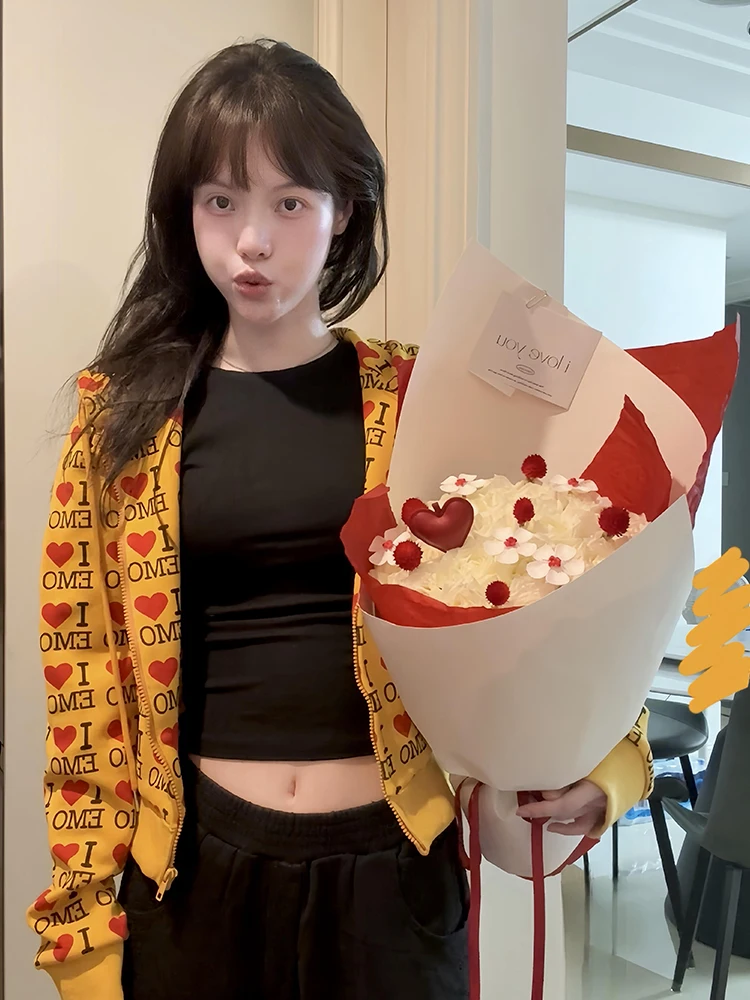 Suda con Capucha y Estampado de Corazón Amarillo, Manga Corta y Larga, Estilo Nuevo de Otoño Invierno para Mujer, Cárdiga...