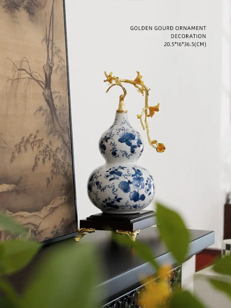 New Chinese style blue and white gourds living room wine cabinet gathering wealth and blessings ceramic handicrafts ornaments