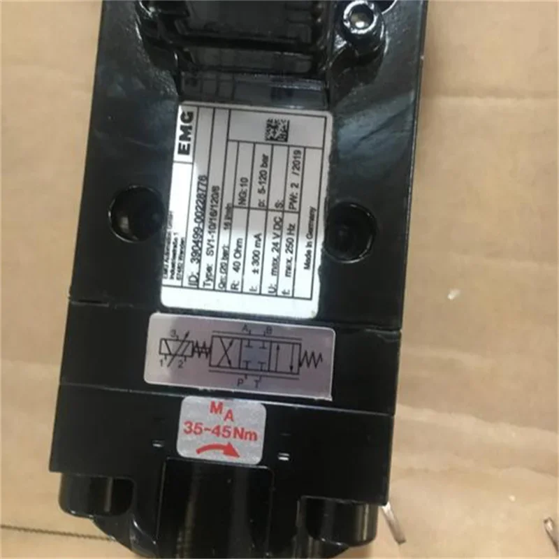 جيد EMG صمام مؤازر هيدروليكي SV1-06/05/210/05 SV1-10/8/315/6 Nr.226699 TR-H7/20F-0.6 BMIH-CP/800/2490/1850/0 258021 SV1 صمام