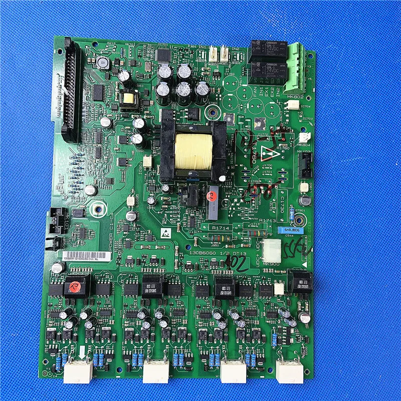 

Disassembly of Danfoss inverter FC102 202 45-55-75-90KW 130B6060 1/2 main drive power board