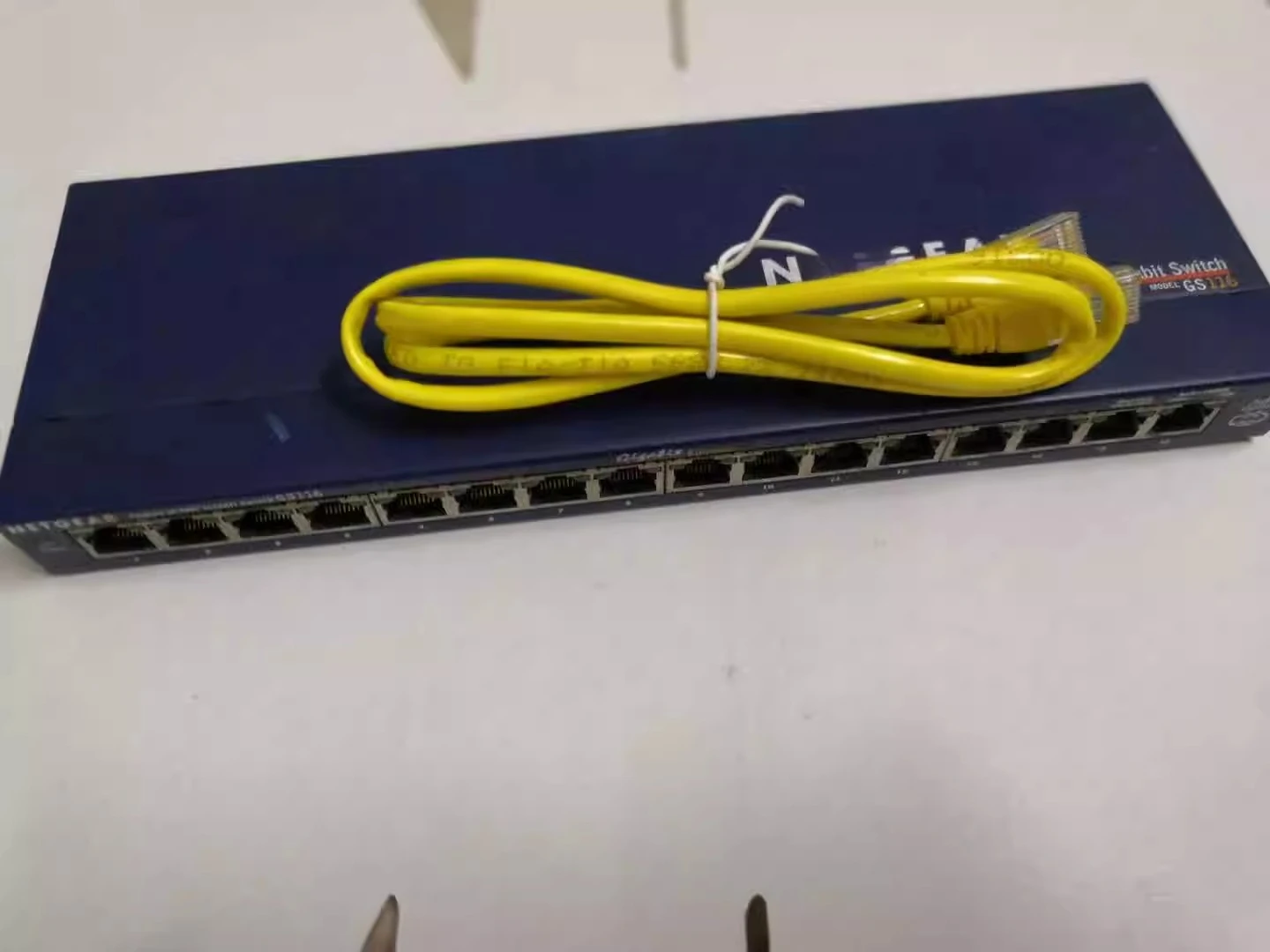 GS108 V3 Netgear Gigabit Switch Eight-Port Wired V4, Accessories