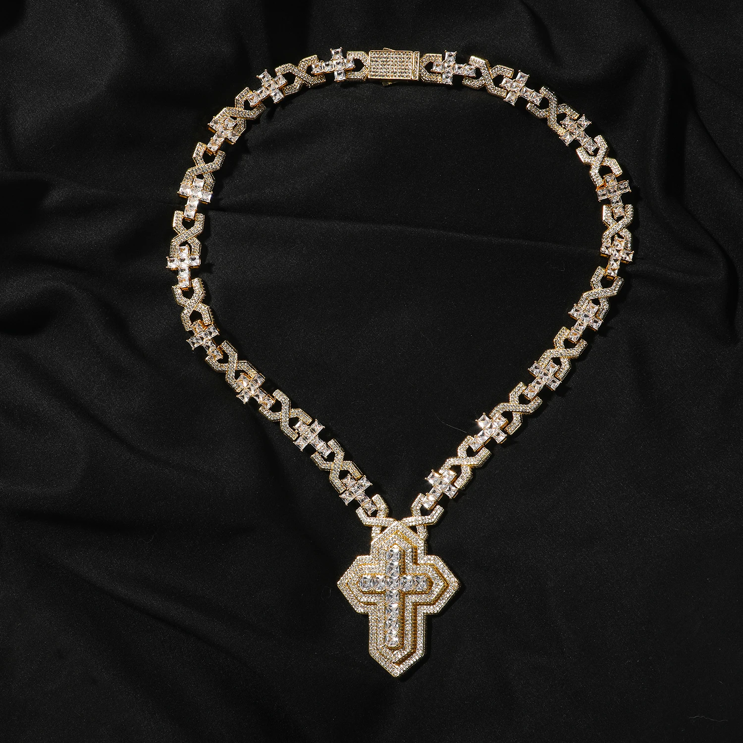 Thumbnail 3 - #24 Latest Layered Chain Necklaces Offers