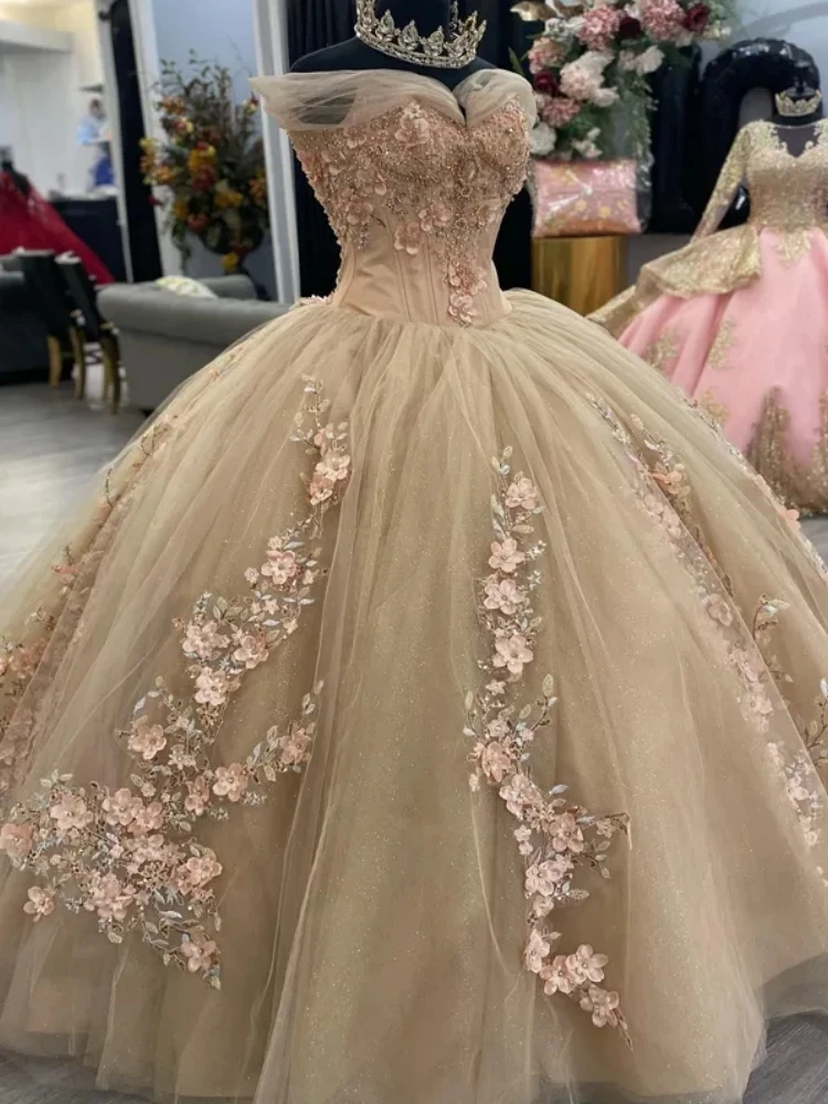 AAQ156 Angepasst Mädchen Geburtstag Party Kleid Frauen Off Schulter Spitze Applique Süße 16 14 Prom vestidos de 15 quinceañera 2025