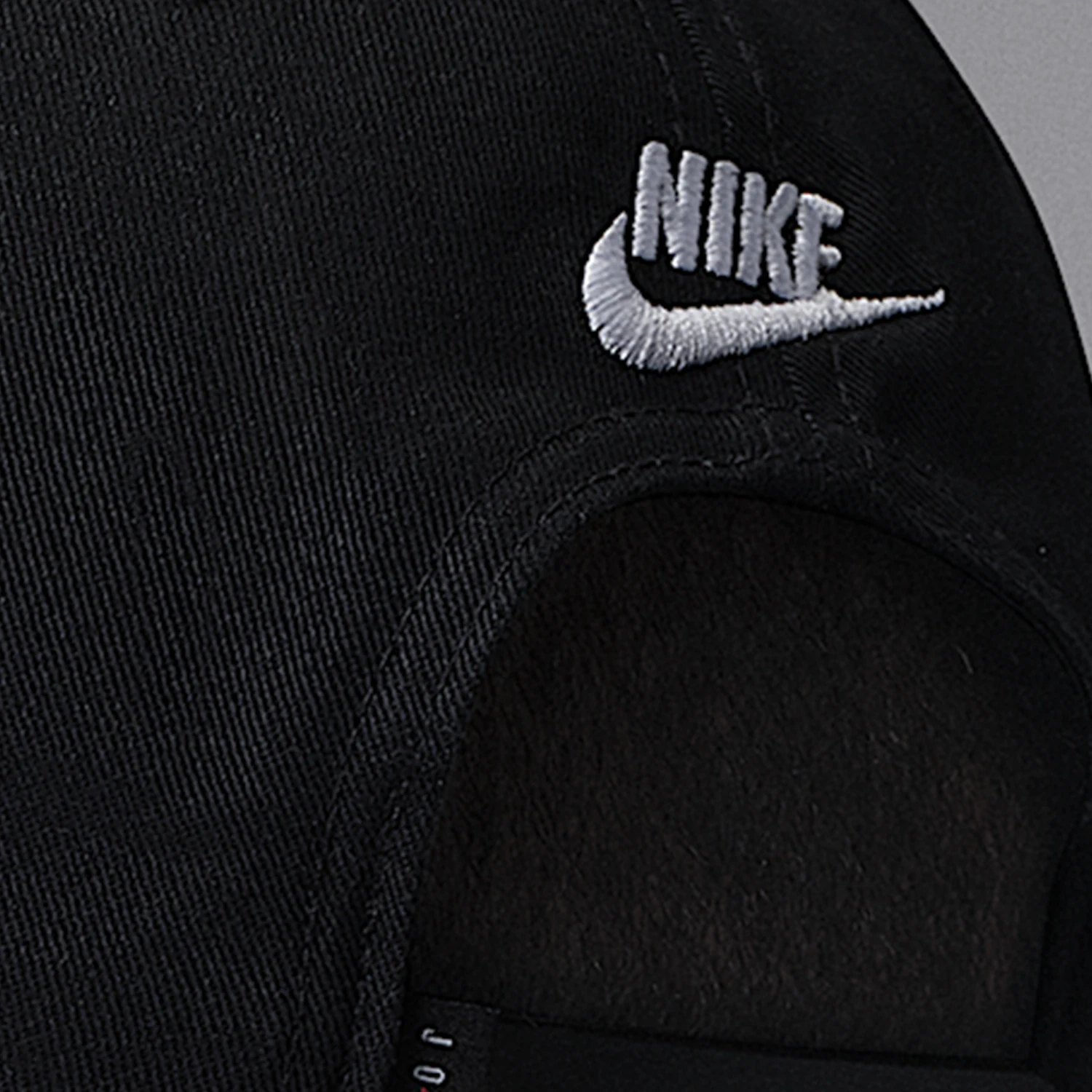 Nike genuine spring men's and women's sports breathable sun shading duckbill cap IQ0937-010 view 4