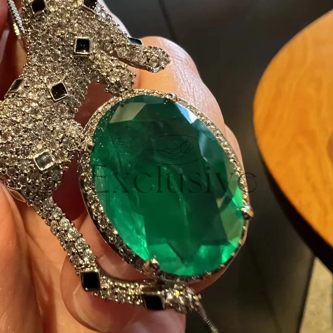 Artificially cultivated German high carbon diamond emerald necklace