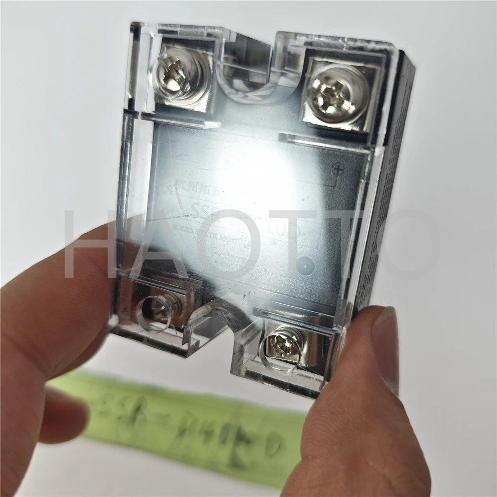 

Однофазное твердотельное реле SSR 10A SSR-D4010D 400 В постоянного тока управление DC DC-DC