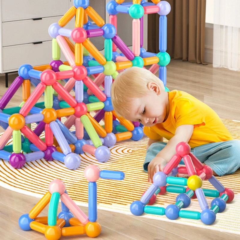 Set di cubi magnetici per blocchi di costruzione Educazione precoce Puzzle per lo sviluppo del cervello Giocattolo creativo con asta magnetica per bambino