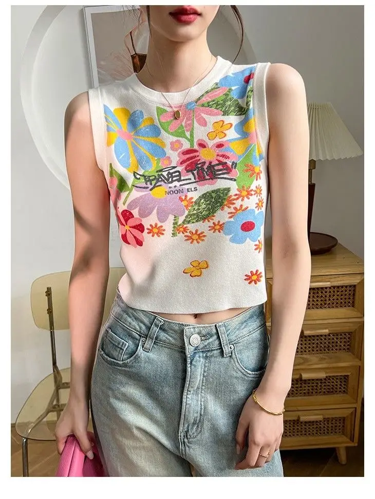Damska koszulka bez rękawów z okrągłym dekoltem, z nadrukiem graffiti i kwiatów, nowy wzór na lato 2024, unikalny i uniwersalny top.
