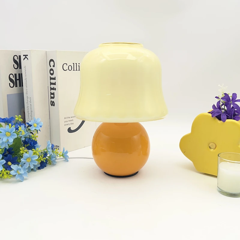

Ins Cream-style Artistic Jelly Table Lamp Creative Living Room Bedroom Desk Bedside Atmosphere Decoration Lighting Fixtures