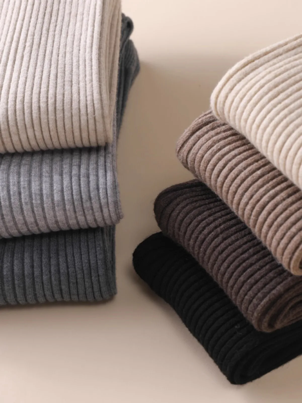 

Вязаные облегающие брюки с высокой талией. Женские эластичные брюки с базовым слоем. Осень 2024. Брюки Faion Thiened с девятью точками.