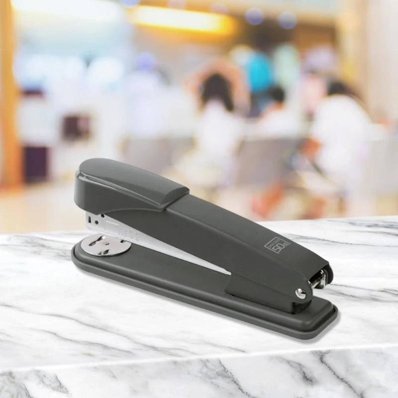 50 Sheets Stapler Stapler Wytrzymały zszywacz biurowy Łatwy do załadowania zszywacz metalowy zszywacz biurka