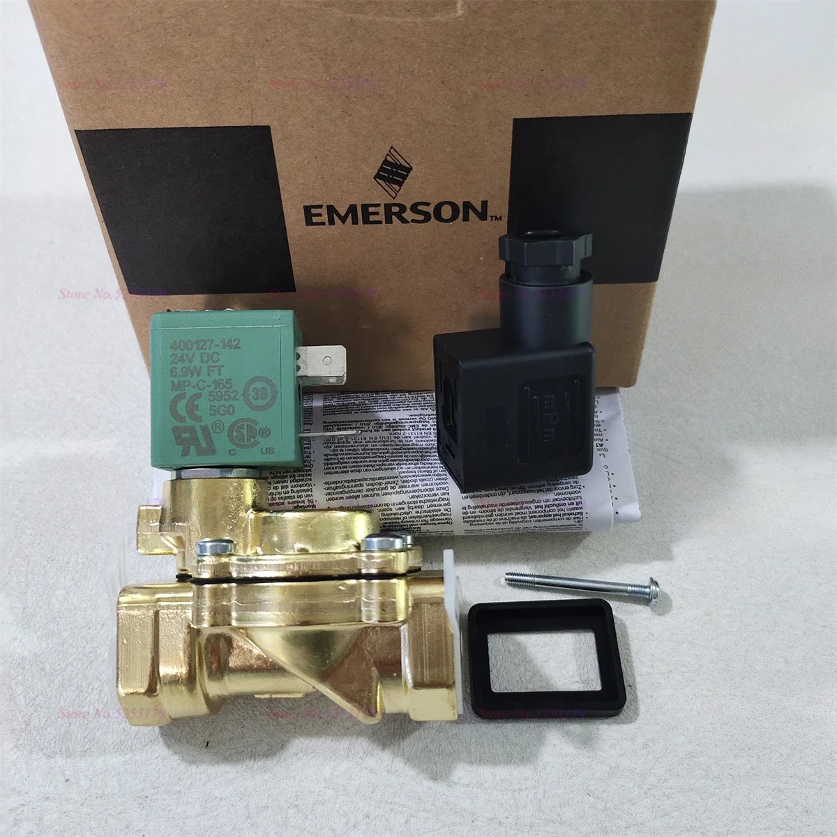 

Новый оригинальный электромагнитный клапан SCE238D002 DC24V