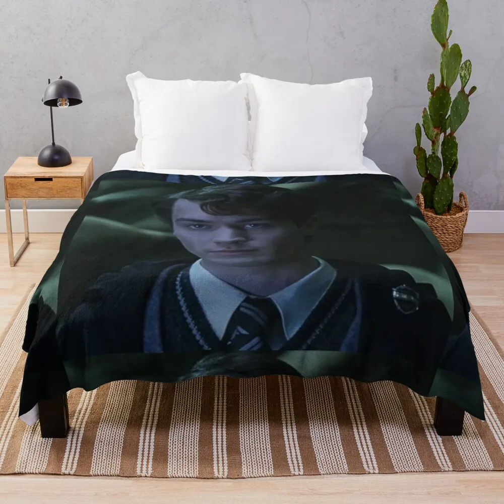 

Tom riddle Throw Blanket quilt blanket retro sofas