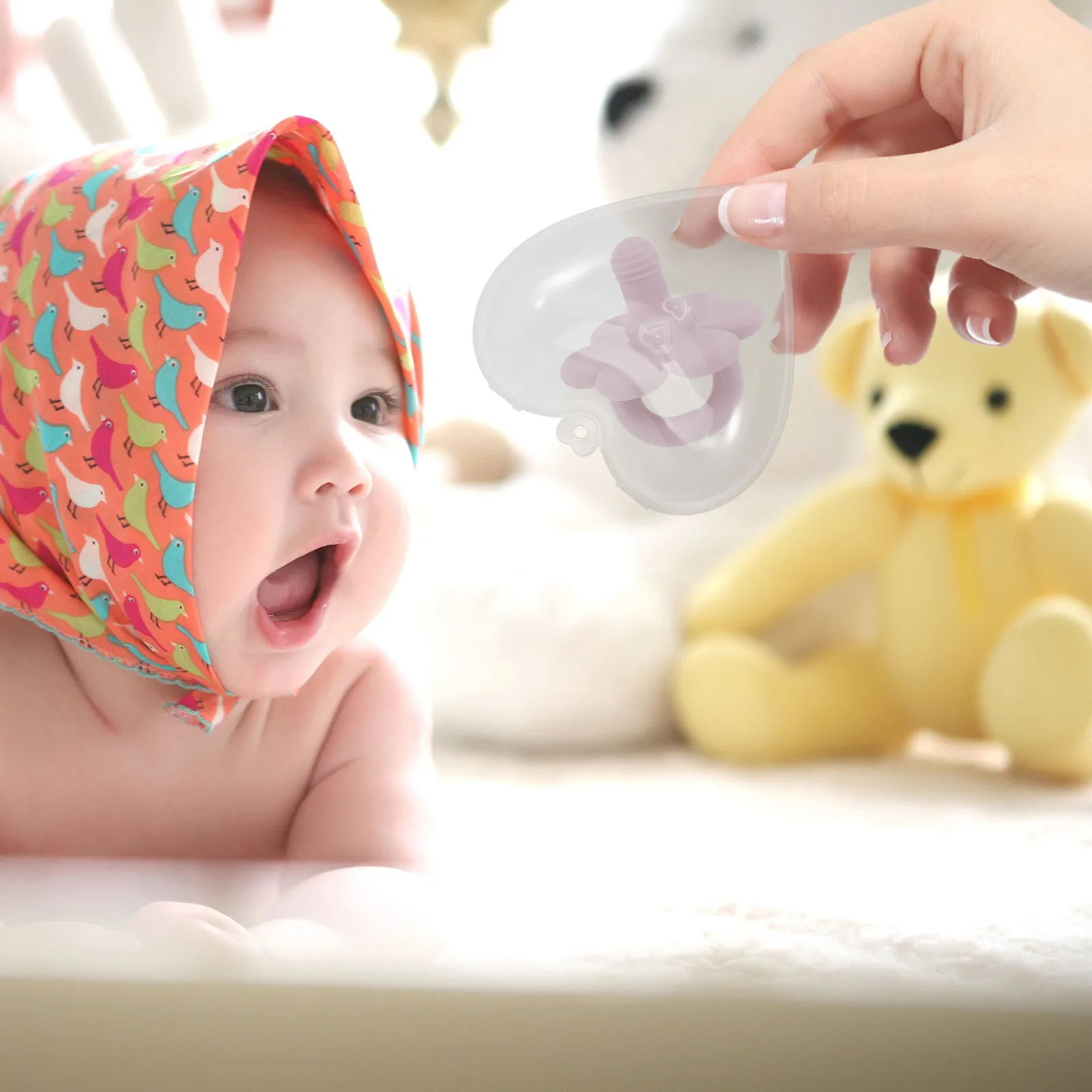 

Набор из 6 штук: Портативный многоразовый силиконовый органайзер для детских пустышек в форме сердца, пылезащитный футляр для новорожденных и младенцев