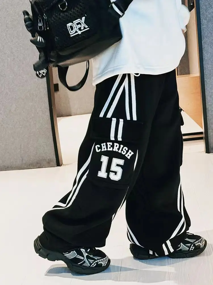 2026New Children\'s Velvet Pants, Boys\' Fashion Loose Wide Leg Pants, Autumn and Winter Boys\' Sports and Leisure Pants
