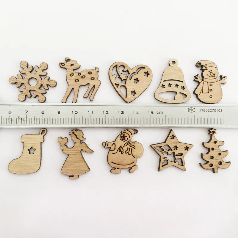 50pcs Christmas Tree Wood Hanging Pendant Christmas Party Decorations Craft DIY Ornament Hanging Tag For Happy New Year