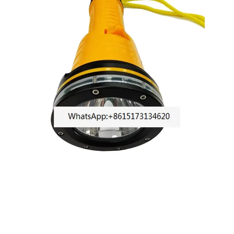 Experience superior underwater illumination with this high performance diving flashlight. Designed for deep sea exploration,
