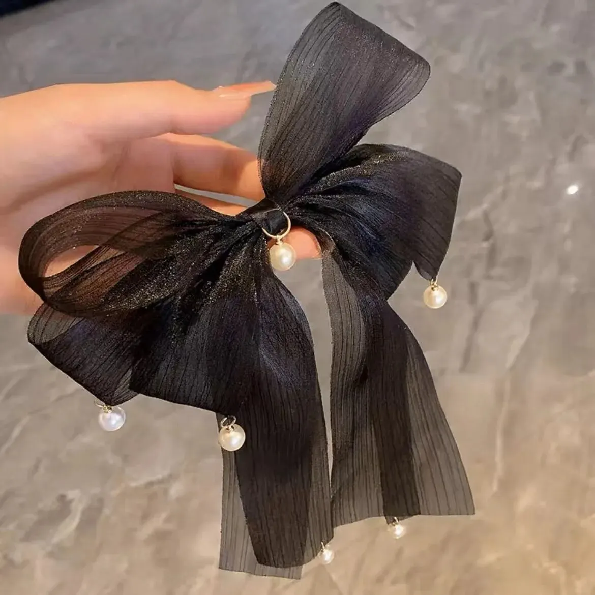 Elegant Black White Yarn Bow Hair Clip for Women Fashion Pearl Pendant Spring Clip Girls Ponytail Hairpins Hair Accessories