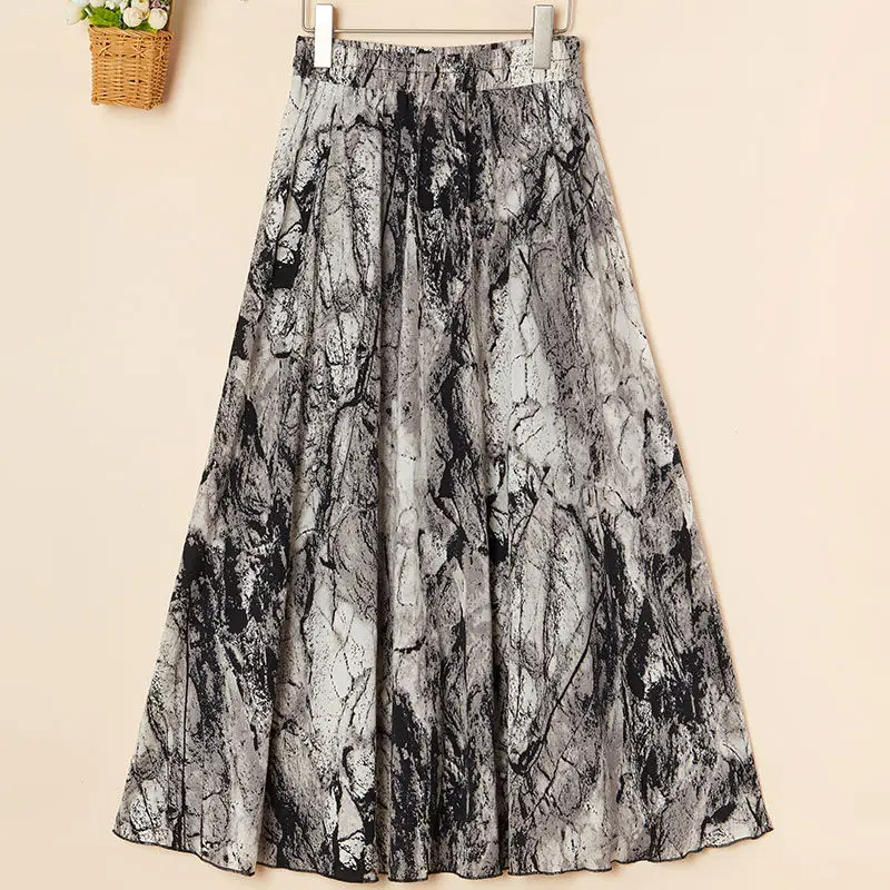 New High Waisted Slim Mid Length Skirt Women's Retro Versatile Pleated Korean Casual Office Silk Floral Skirt Spring Summer